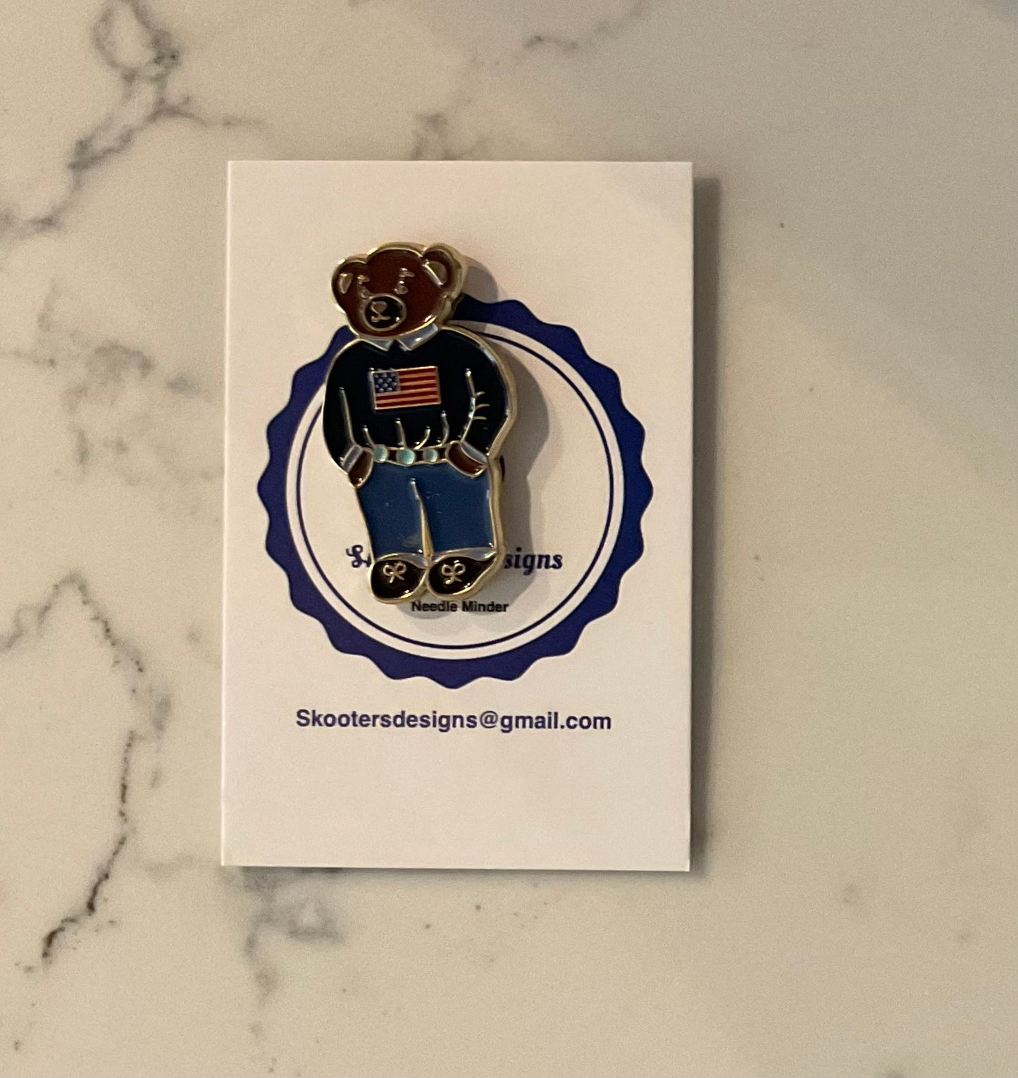 Flag Sweater Bear Needle Minder